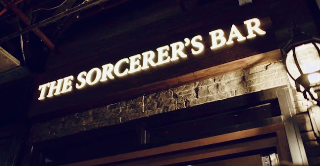 The Sorcerer's Bar - Hospitality and gastronomy