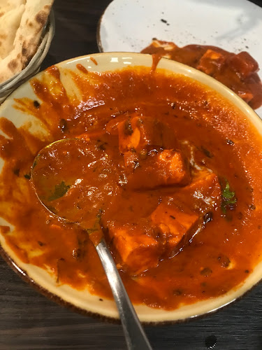 Comentarii opinii despre Mela Indian Sweets and Eats