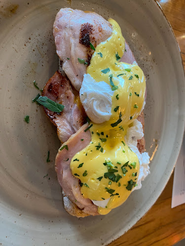 Slices Caroline Springs - Caroline Springs