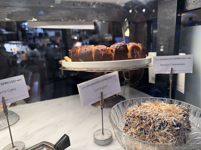Degraves Espresso Melbourne - Hospitality and gastronomy