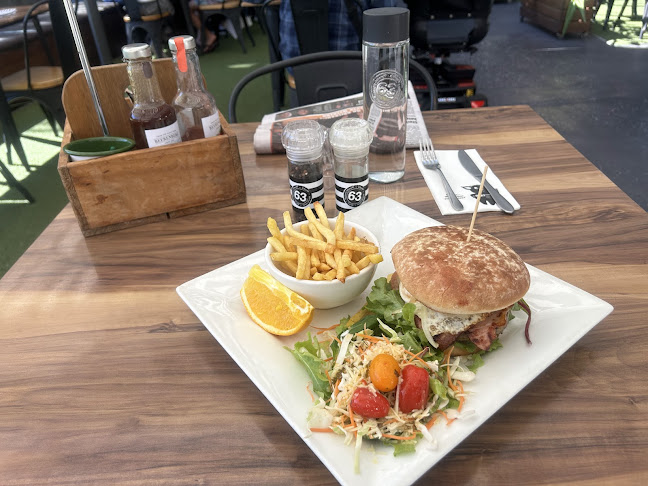Cafe 63 Sunshine Plaza - Maroochydore