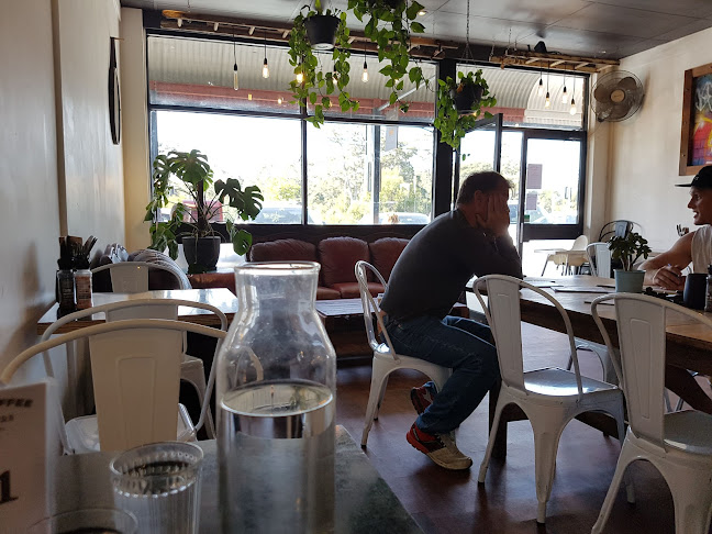 Glee Coffee Roasters Erina Heights - Erina Heights