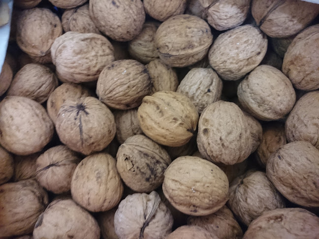 Nut & Deli Wollongong - Hospitality and gastronomy