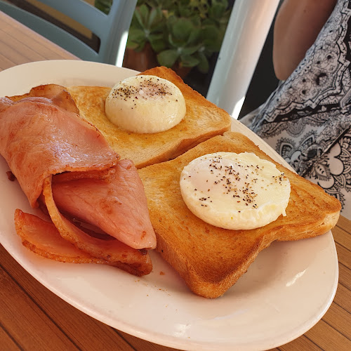 Batehaven Bakehouse - Hospitality and gastronomy