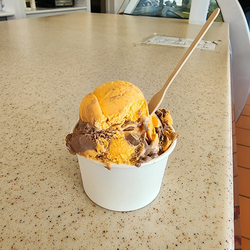 Opinii despre Tooradin Icecream Shop în Melbourne - Hospitality and gastronomy