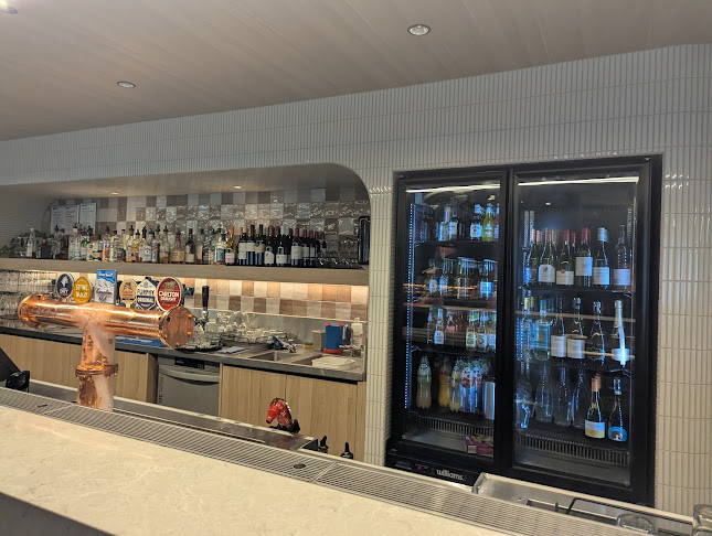 Castello's Victorian Tavern - Gisborne