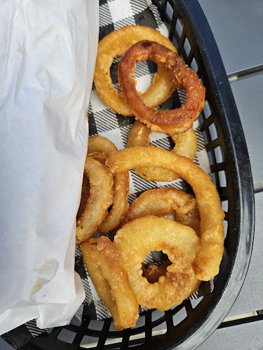 Comentarii opinii despre SALTY DOG SEAFOOD AND GRILL