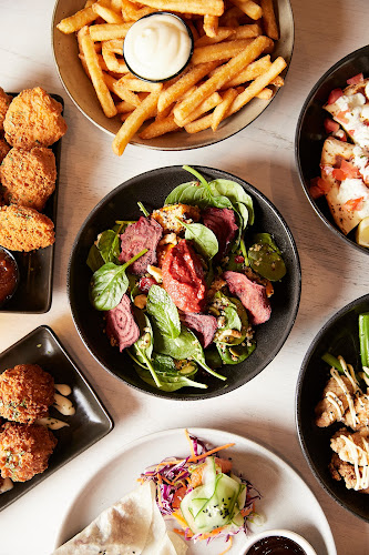 Aquila Brisbane - Hospitality and gastronomy