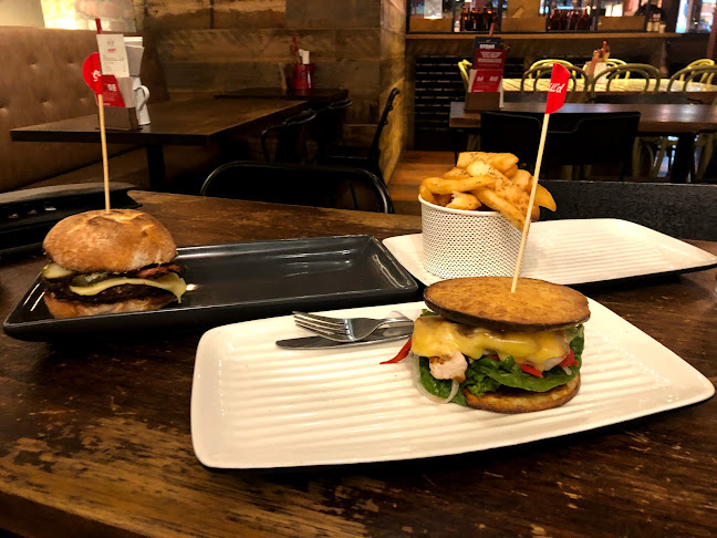 Comentarii opinii despre Grill'd Kotara