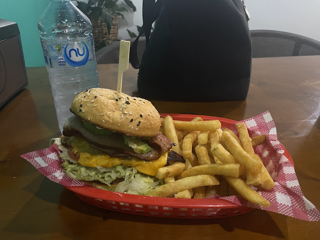 BURGERBULLS ( TAMWORTH )