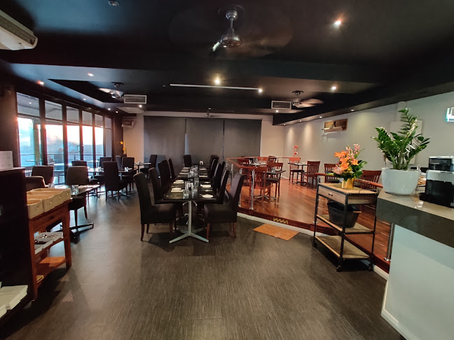 Comentarii opinii despre The Side Door Restaurant