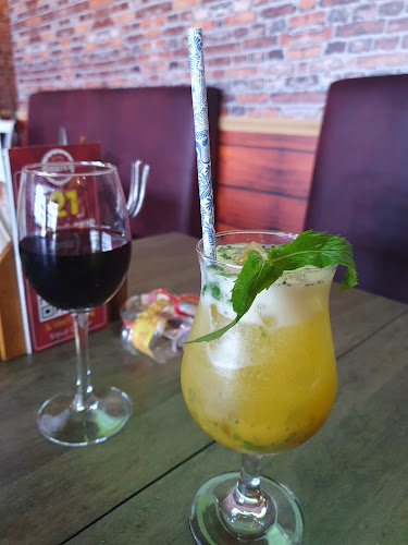 4 Mates Jindalee - Hospitality and gastronomy