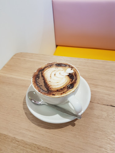 Superthing - West End