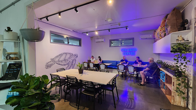 Opinii despre door 50 în Mermaid Beach - Hospitality and gastronomy