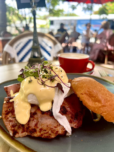 Le Jardin Cafe Restaurant - Hospitality and gastronomy