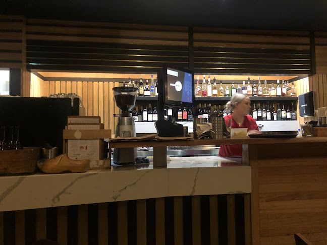 Opinii despre Clogs Pizza Restaurant (Bendigo) în Bendigo - Hospitality and gastronomy