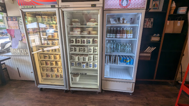 83 Victoria Ave, Albert Park VIC 3206