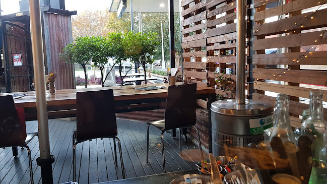 Shop 8 & 9, 150 Macquarie Rd, Springwood NSW 2777