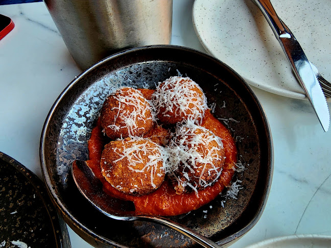 Opinii despre 400 Gradi - Brunswick în Brunswick East - Hospitality and gastronomy