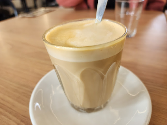 Leisurely coffee - Adelaide