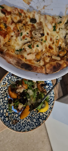 Comentarii opinii despre Enzo Woodfired