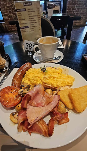 Dee Casa - Restaurant & Bar - Hospitality and gastronomy