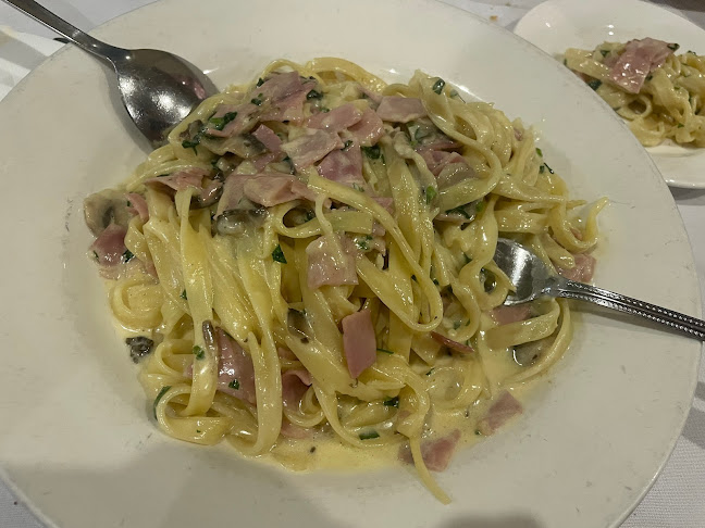 La Trattoria Restaurant & Pizza Bar