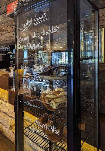 Comentarii opinii despre The Bunker - Springwood