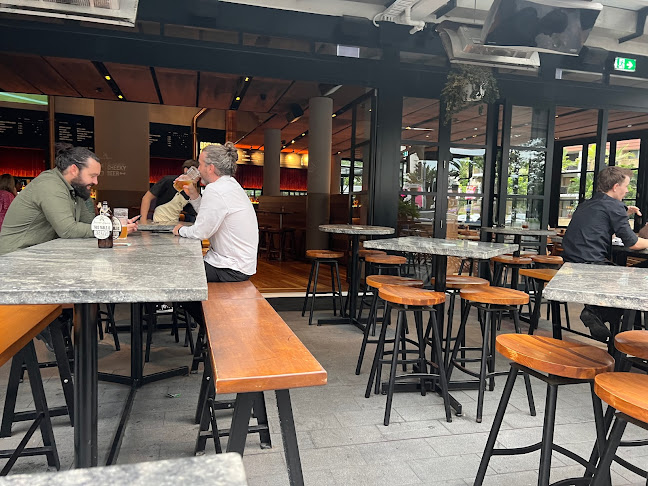 Comentarii opinii despre The Lucky Squire