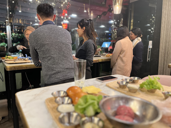 Left Bank Melbourne Restaurant & Cocktail Bar - Hospitality and gastronomy