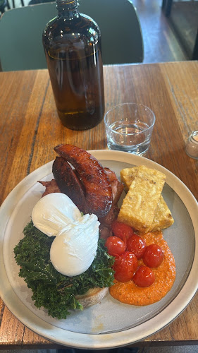 Top Paddock Cafe - Hospitality and gastronomy