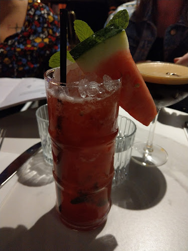 Comentarii opinii despre Left Bank Melbourne Restaurant & Cocktail Bar