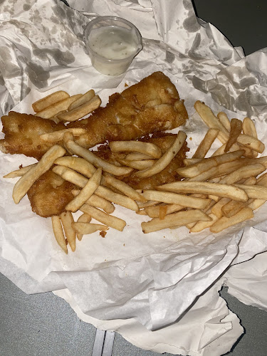 Opinii despre Bluey's Place Fish and Chips în Broome - Hospitality and gastronomy