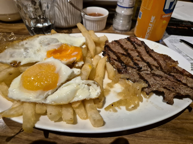 Opinii despre La Bohemia Cafe în Noble Park - Hospitality and gastronomy