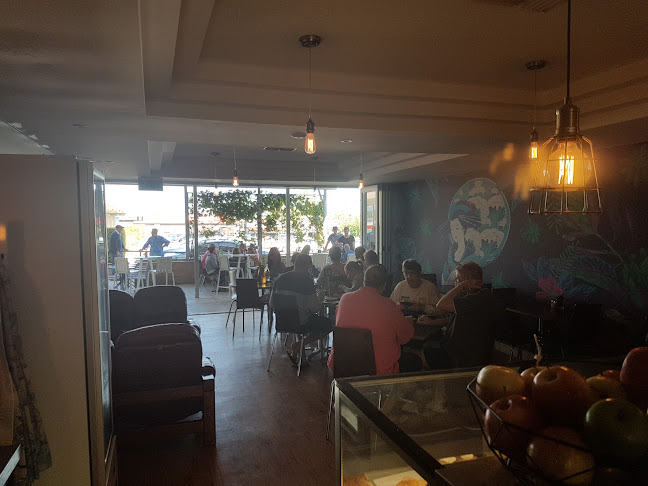 Unit 3 A/44-66 Fernleigh Rd, Mount Austin NSW 2650