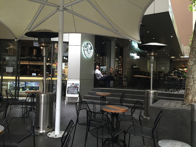 Opinii despre White Rabbit Sydney CBD în Sydney - Hospitality and gastronomy