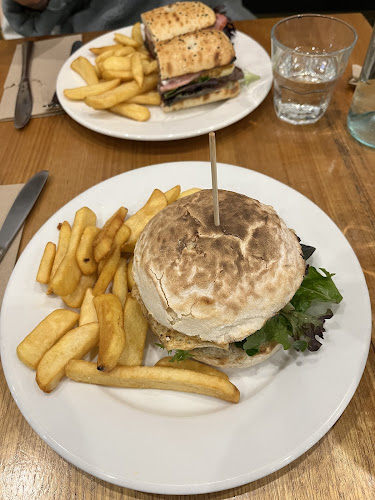 Comentarii opinii despre Errol's