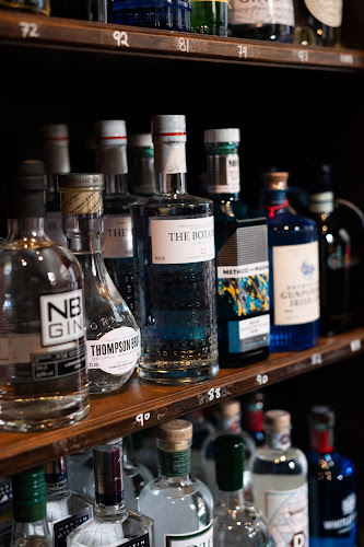 Bijou Bottle Store - Hospitality and gastronomy