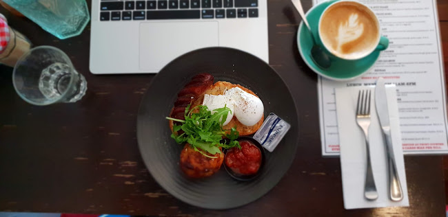 Comentarii opinii despre Snag & Brown