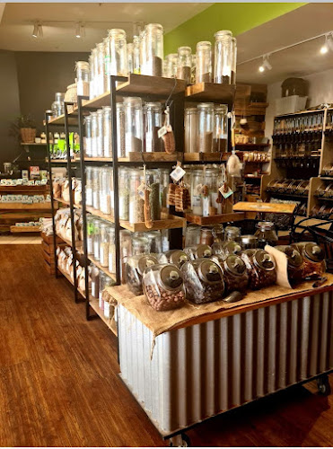 Natural Tucker - Salamander Bay