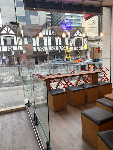 Comentarii opinii despre Sideshow Burgers Richmond