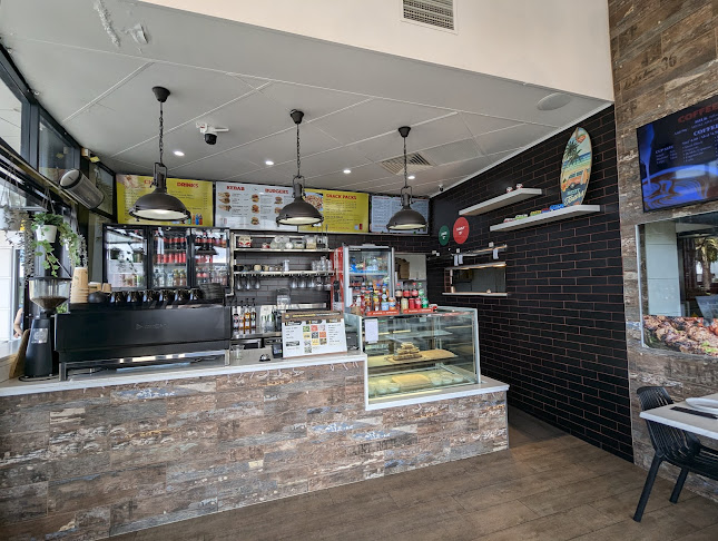 Comentarii opinii despre Surfers Pizza & Kebab ( SPK Arundel)