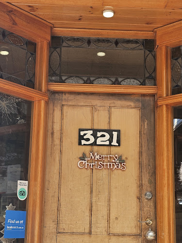 321 High St, Learmonth VIC 3352