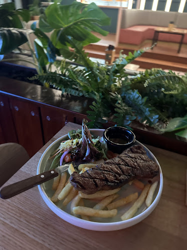 Comentarii opinii despre CQ Bar