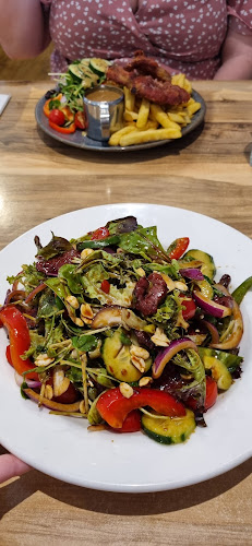 46 High St, Largs NSW 2320