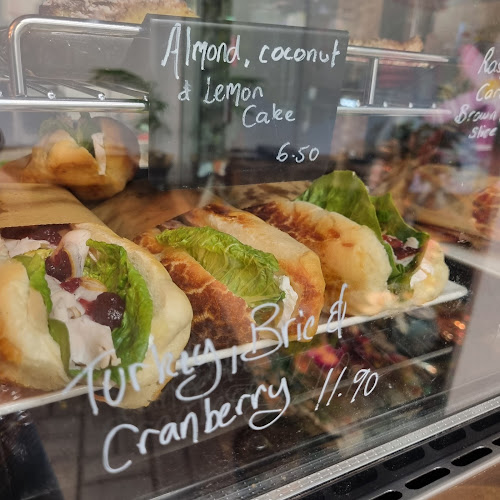 Comentarii opinii despre That Little Cafe