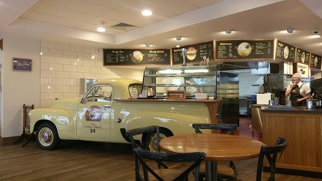 Heatherbrae's Pies - Hospitality and gastronomy