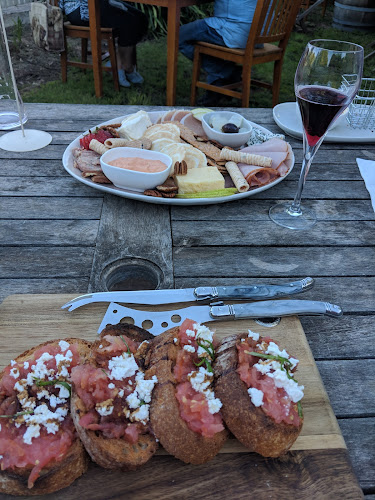 Evan's Bistro, Bar and Garden - Hospitality and gastronomy