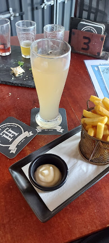 Opinii despre The TapHouse Townsville în Townsville City - Hospitality and gastronomy