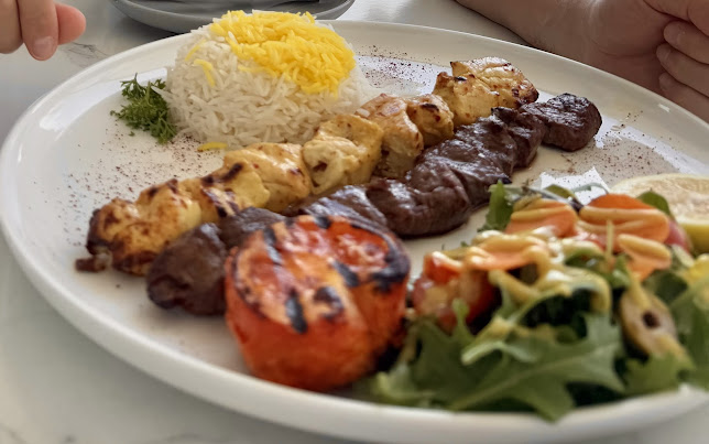 Surfers Pizza & Kebab ( SPK Arundel) - Hospitality and gastronomy